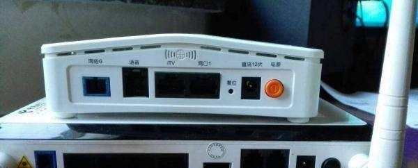 猫和路由器的区别详解（猫和路由器的功能和用途）