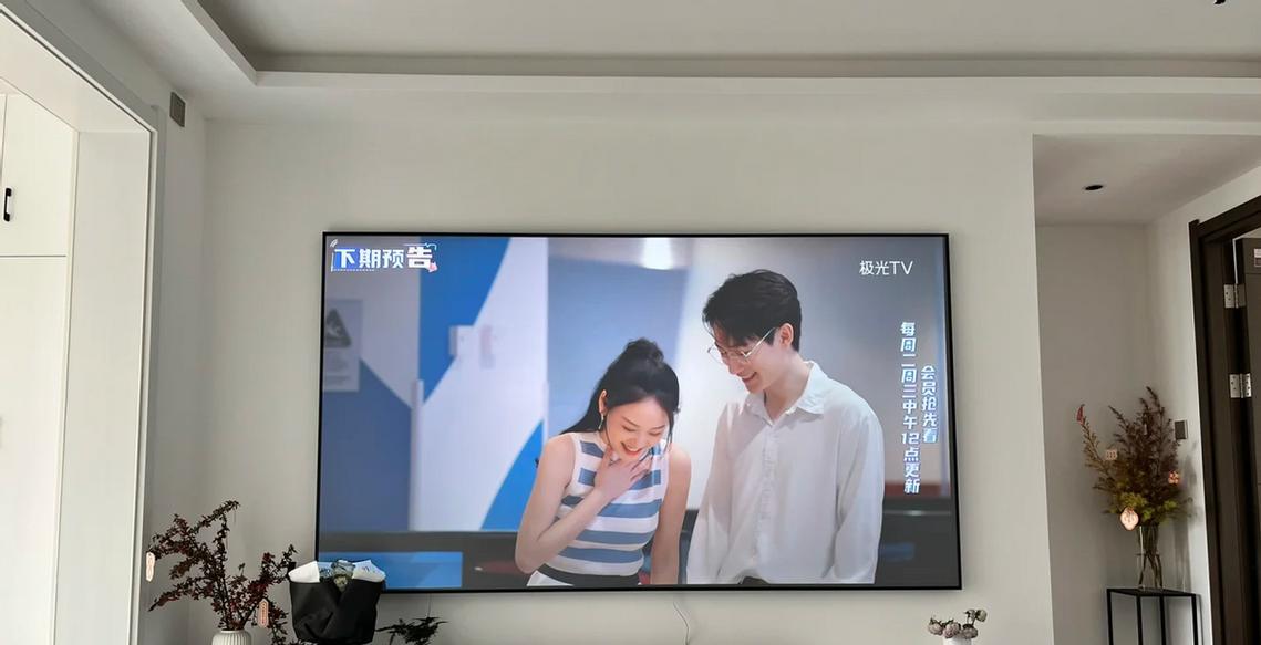 如何选择客厅挂顶投影仪？选择客厅挂顶投影仪的标准是什么？
