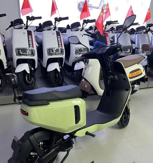 小牛b2充电器能与其他品牌通用吗？通用充电器的兼容性如何？