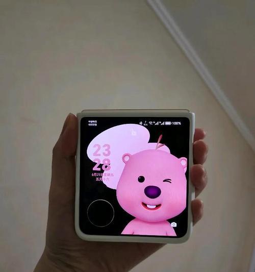 小折叠手机双摄像头开启方法是什么？使用场景有哪些？
