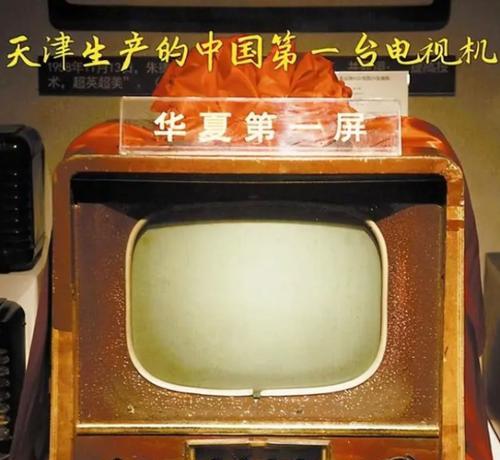 魔域怎么给衣服开洞？开洞步骤是什么？